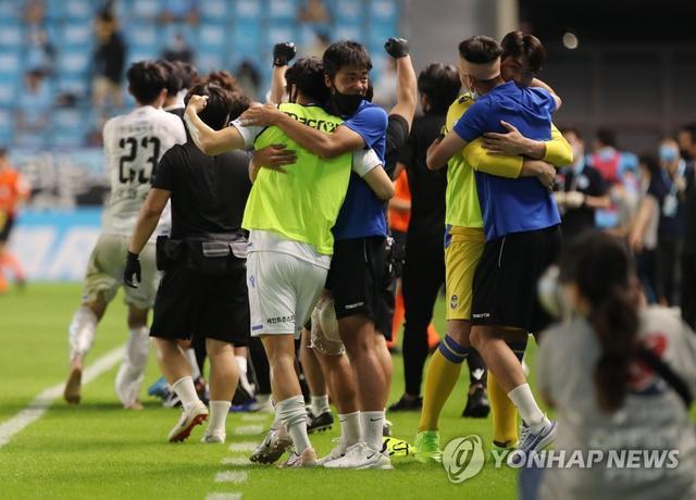 贵州客场爆冷击败北京，实现赛季首胜
