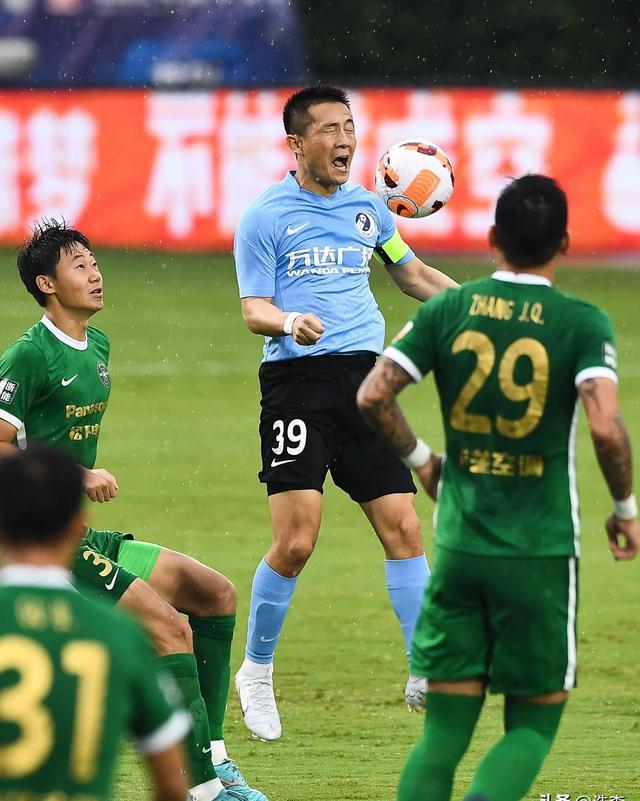 强队厮杀：中超俱乐部迎来考验