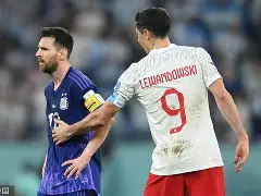 梅西2球带队晋级利物浦0-2巴黎痛失晋级主动权
