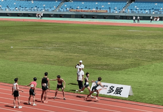 罗马尼亚女足队赢得赞誉斩获成功