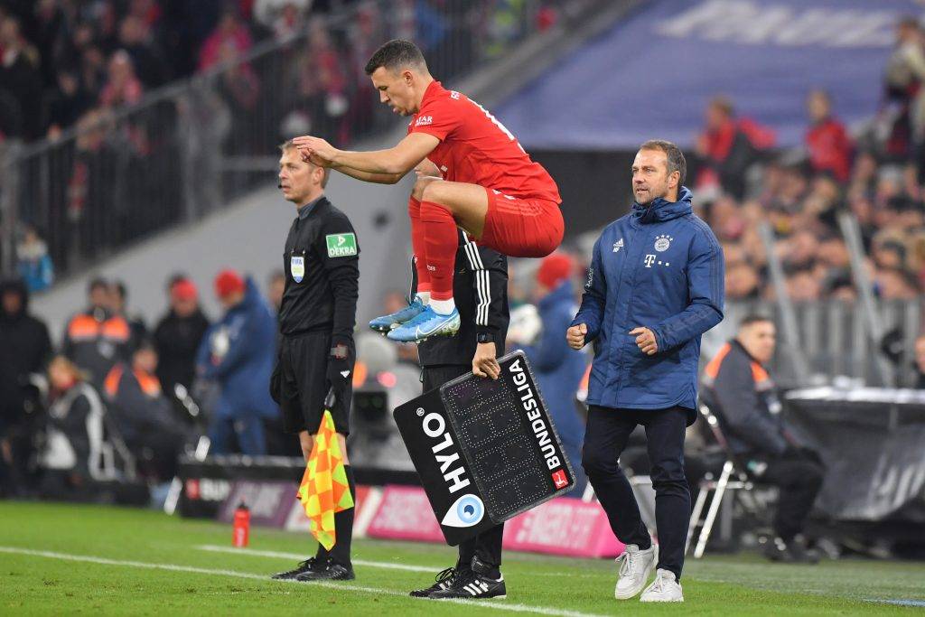 厄勒布鲁不敌强敌，寻求战术调整