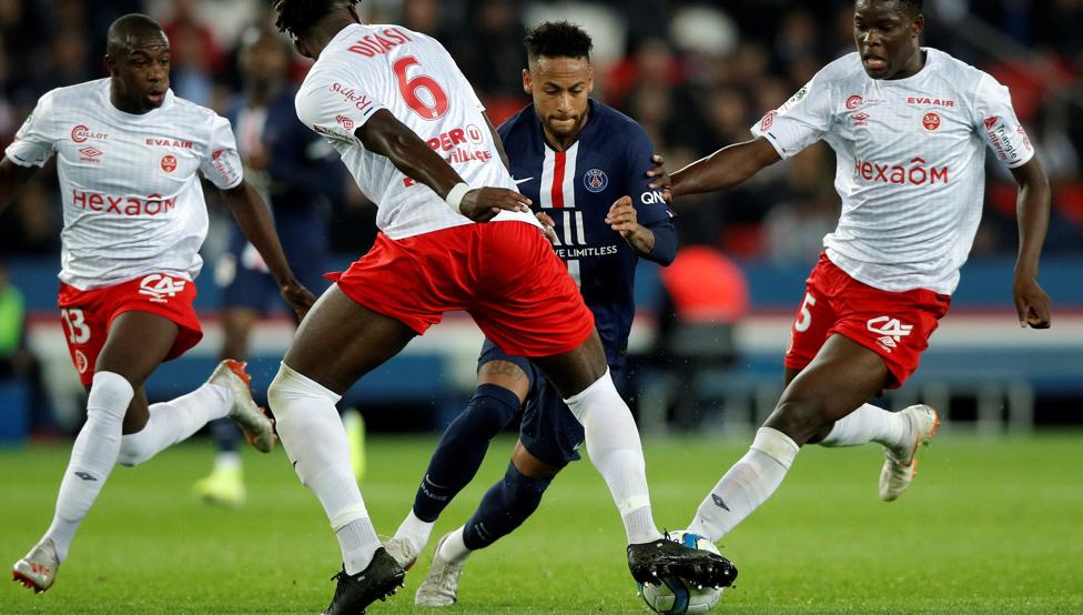 尼马重伤缺席世界杯法甲巴黎送赛季首败 尼马重伤缺席世界杯法甲巴黎送赛季首败