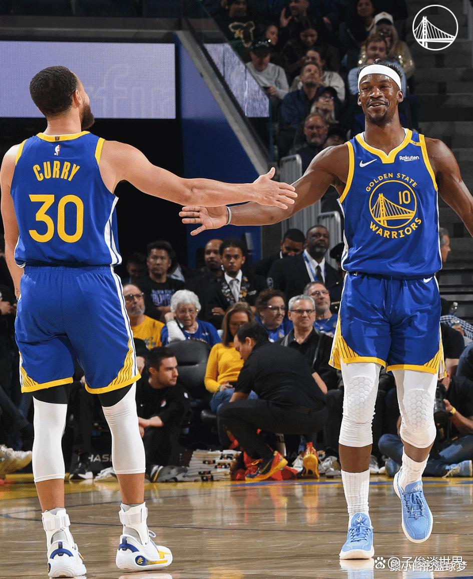 「勇士豪取5连胜,库里连续砍下30+表现抢眼」 「勇士豪取5连胜,库里连续砍下30+表现抢眼」