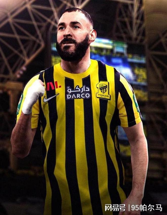 皇马主场大胜马略卡,梅开二度的本泽马成为英雄 皇马主场大胜马略卡,梅开二度的本泽马成为英雄