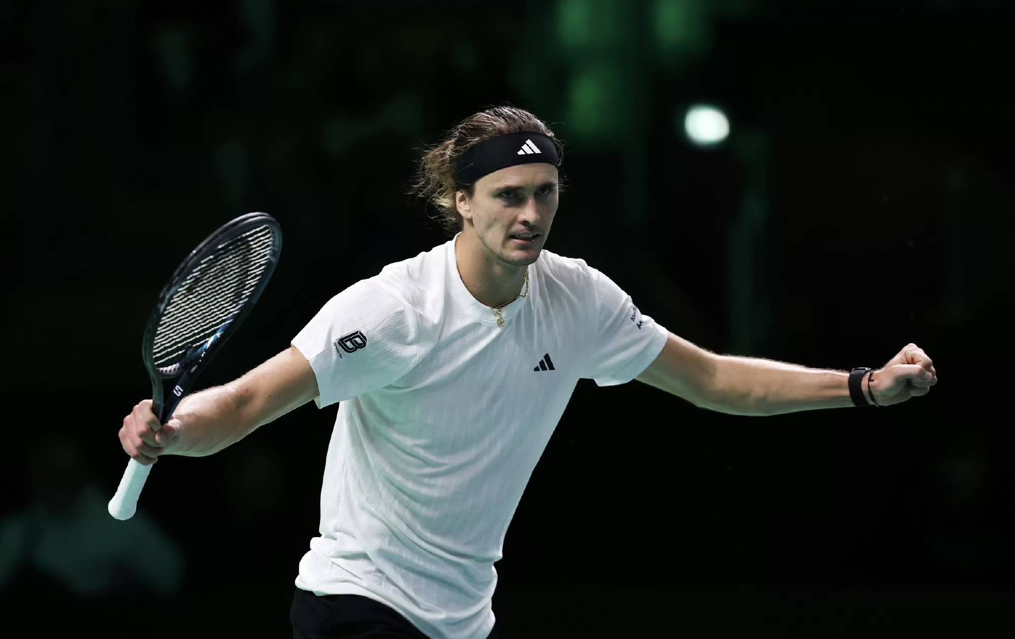 美网轻取温网，兹维列夫点燃赛场的简单介绍